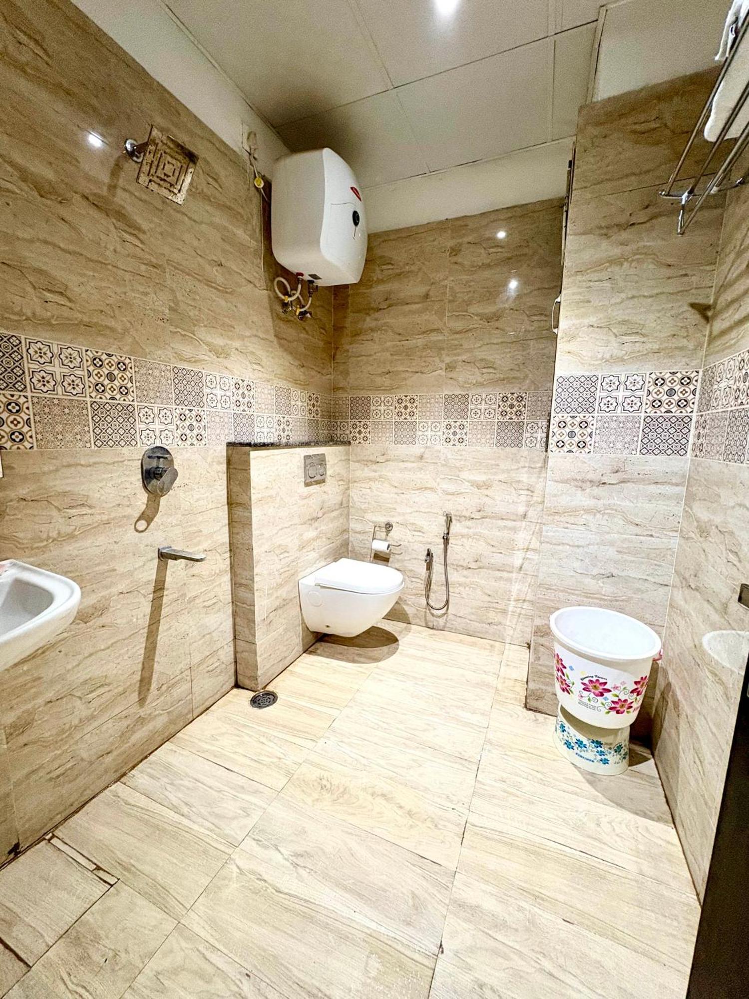 Hotel Northview Park By Lycoris !! Top Rated & Most Awarded Property In Tricity Zirakpur Exteriör bild