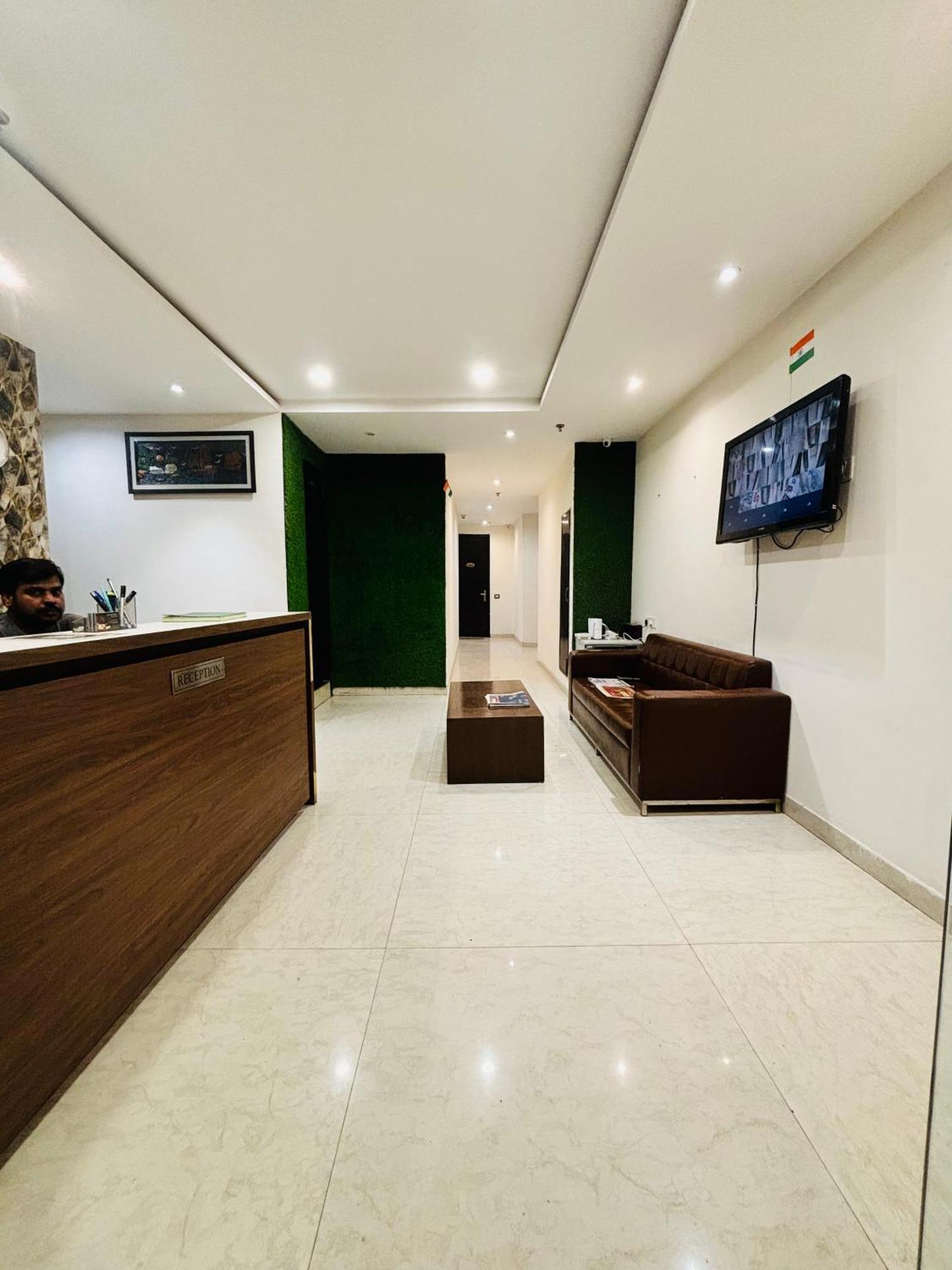 Hotel Northview Park By Lycoris !! Top Rated & Most Awarded Property In Tricity Zirakpur Exteriör bild