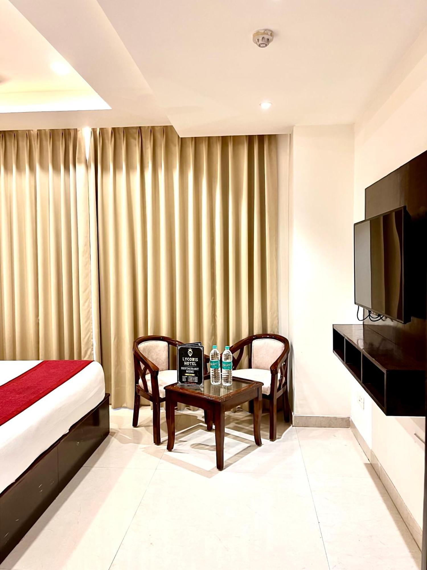 Hotel Northview Park By Lycoris !! Top Rated & Most Awarded Property In Tricity Zirakpur Exteriör bild
