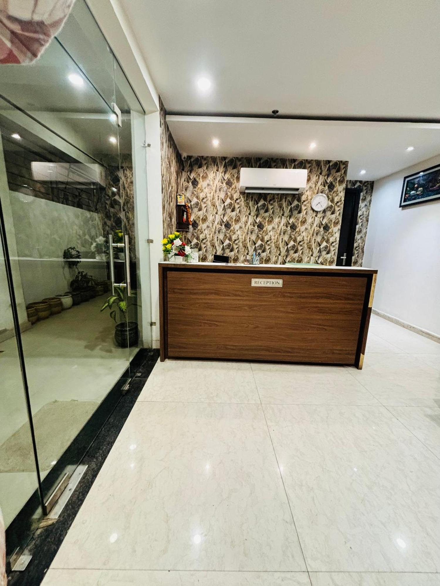 Hotel Northview Park By Lycoris !! Top Rated & Most Awarded Property In Tricity Zirakpur Exteriör bild